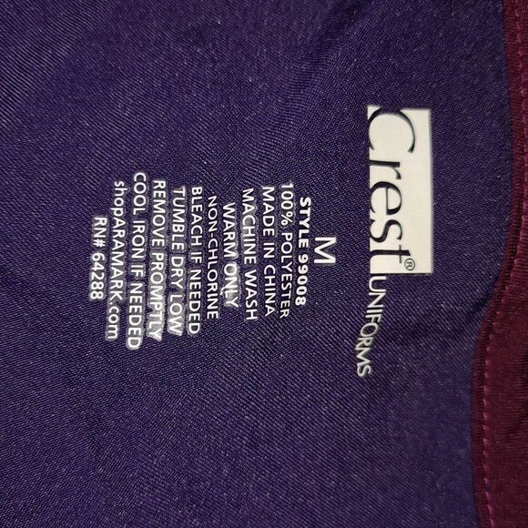Crest Scrubs Top NWT - Picture 7 of 11